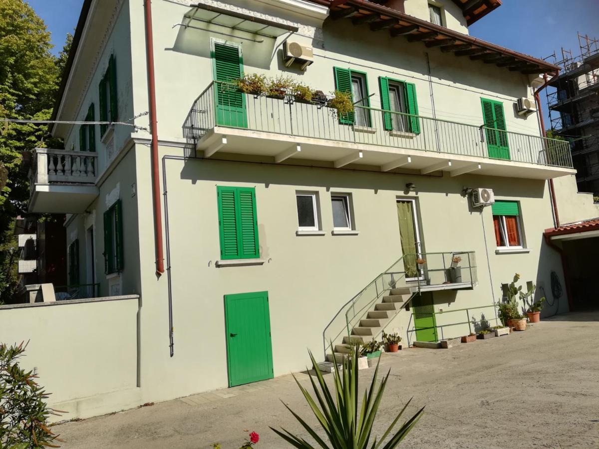 Gorizia Vacanze Appartamento In Villa Con Parcheggio Extérieur photo